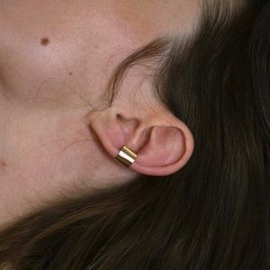 Saskia Diez Stripe Earcuff No3 sterling silver